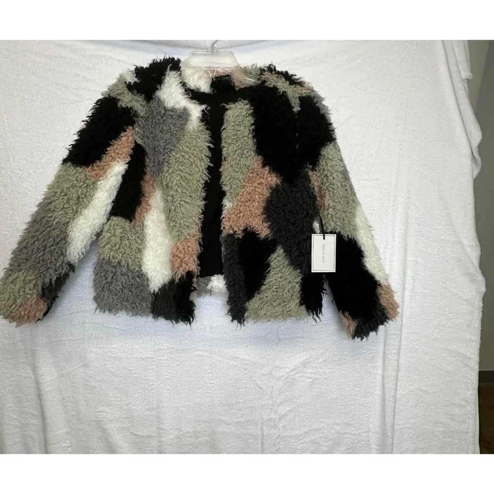 1. State Faux Fur Crop Jacket - Picture 2 of 7